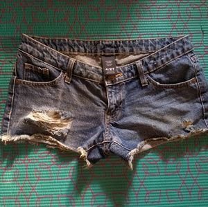 Mossimo Denim Distressed Shorts size 27